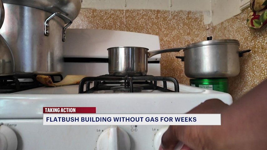 Video thumbnail for Tenants at Flatbush apartment building living without gas for weeks