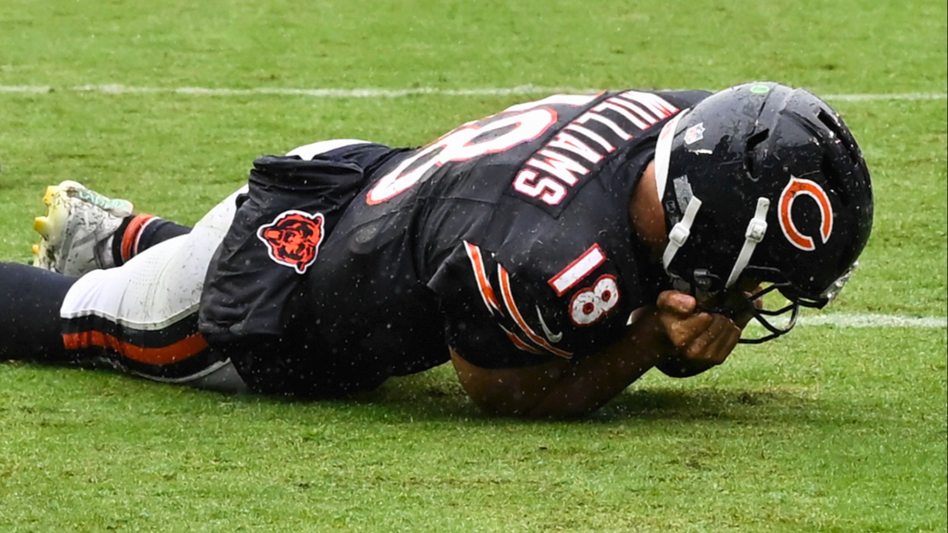 Video thumbnail for Caleb Williams' Injury Update: Discussing His Hamstring
