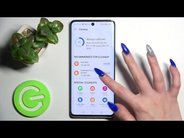 Video thumbnail for How to Clean Storage in Honor 50 - Delete Junk Files