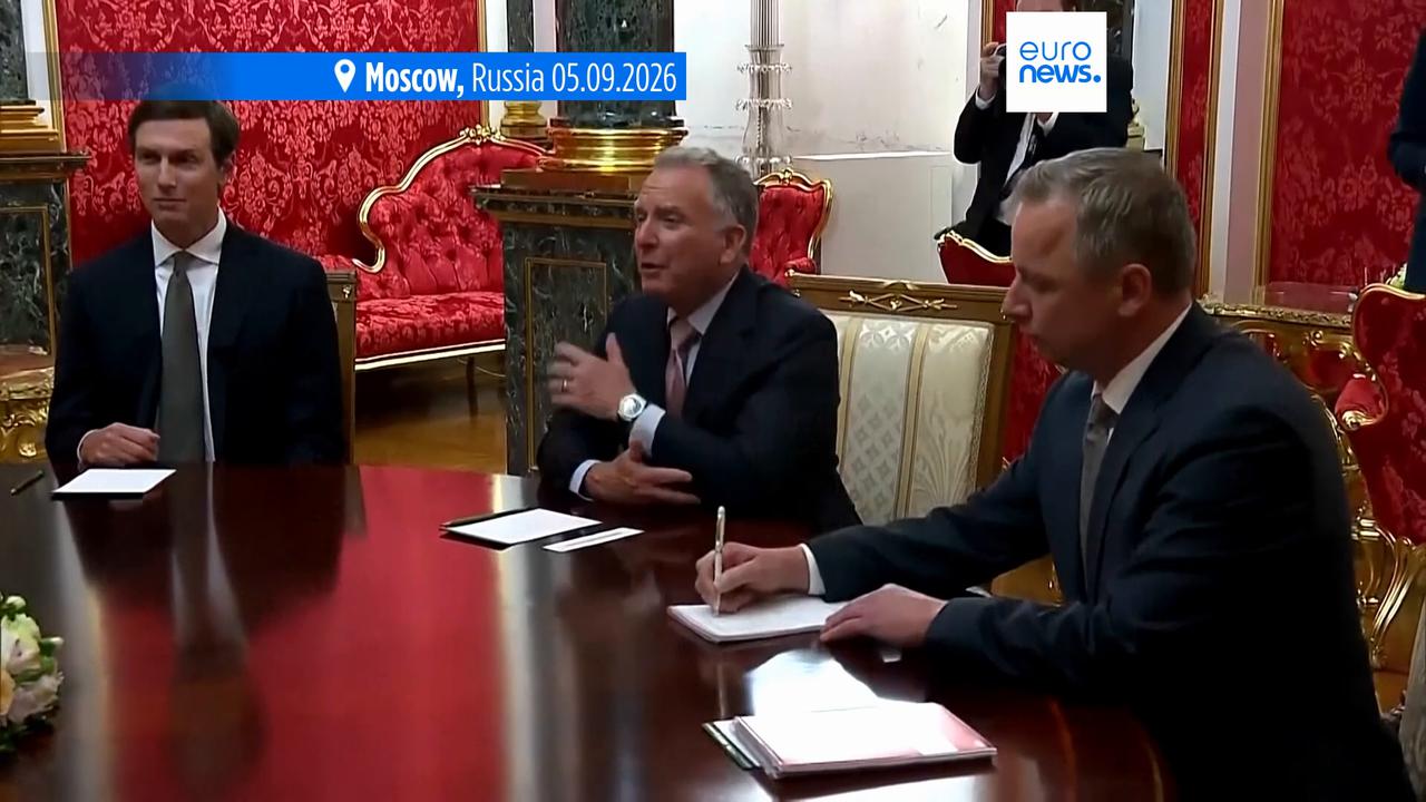 Video thumbnail for US peace envoys arrive in Kyiv after talks with Putin