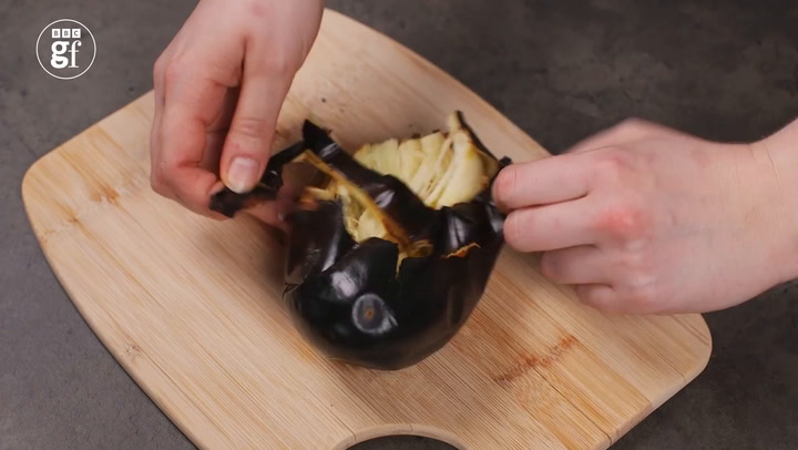 Video thumbnail for Burnt aubergine veggie chilli