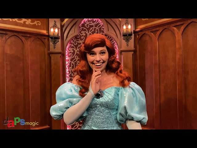 Video thumbnail for Disney Princesses at Royal Hall - Disneyland April 24, 2022