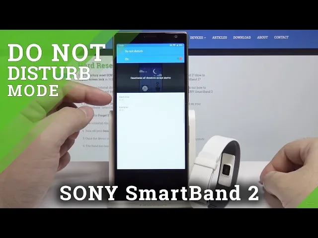 Video thumbnail for SONY SmartBand 2 Do Not Disturb Mode