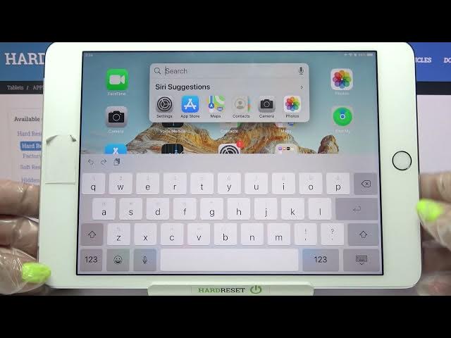 Video thumbnail for How to Add Screen Lock on IPAD 4 MINI - Set Up Screen Protection