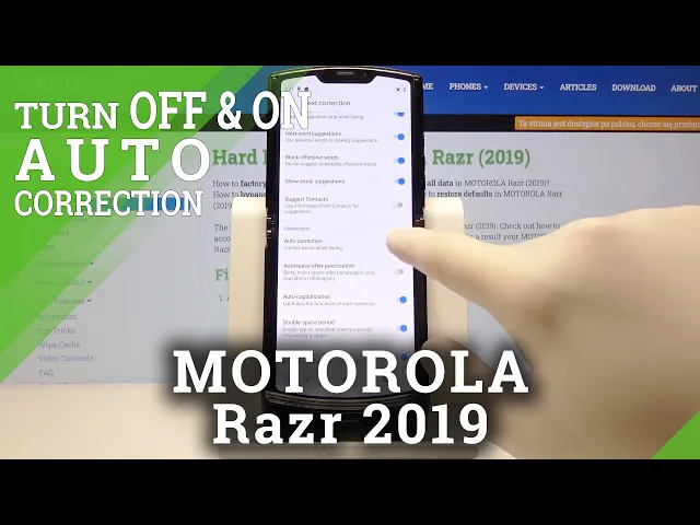 Video thumbnail for How to Enter Auto Correction in MOTOROLA Razr 2019 – Find Correction Settings