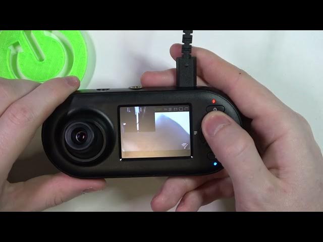 Video thumbnail for How To Make Quick Photos With Motorola Dash Cam