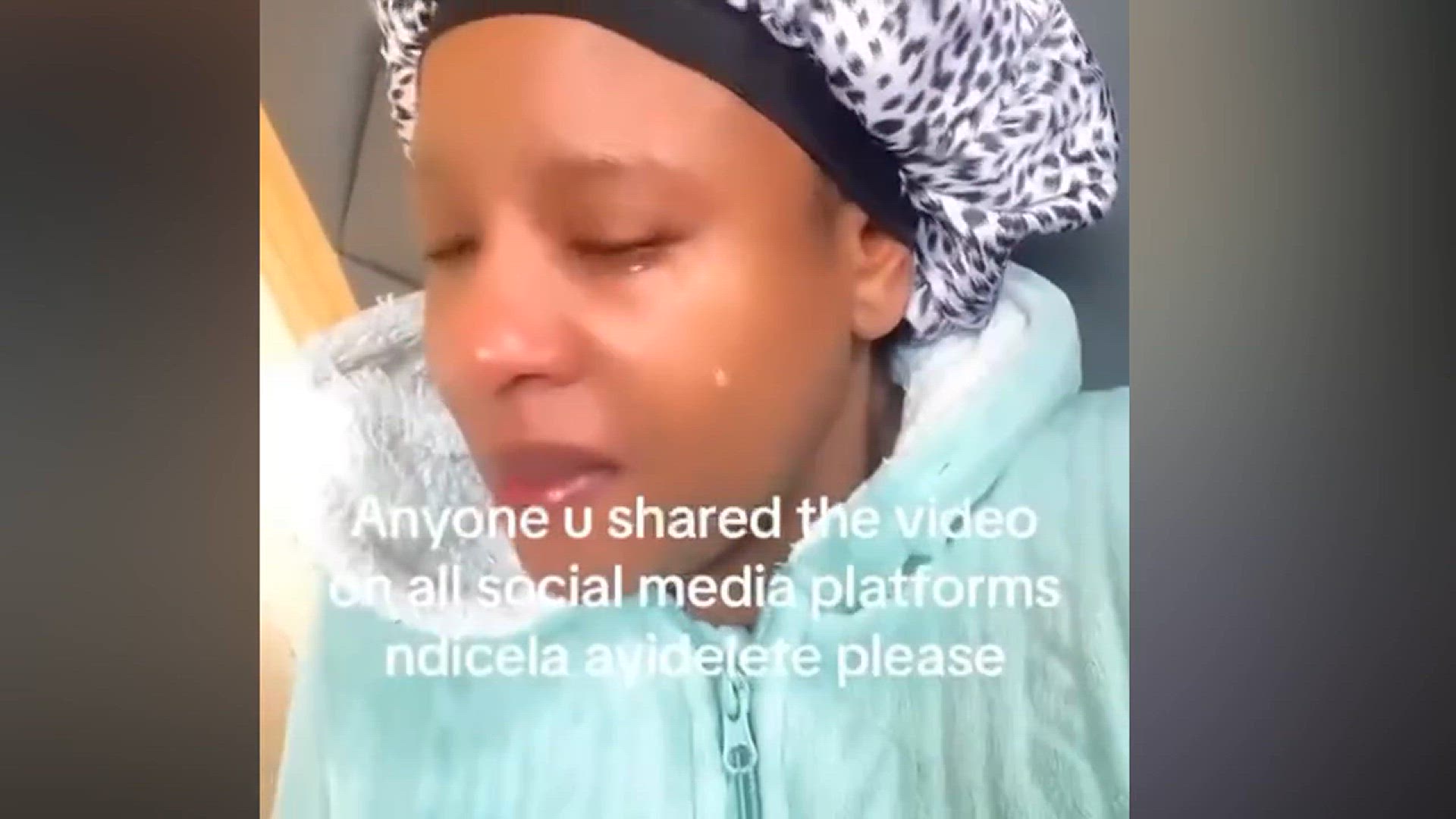 Video thumbnail for Emihle’s mom is begging everyone who has posted the viral video to please take down.