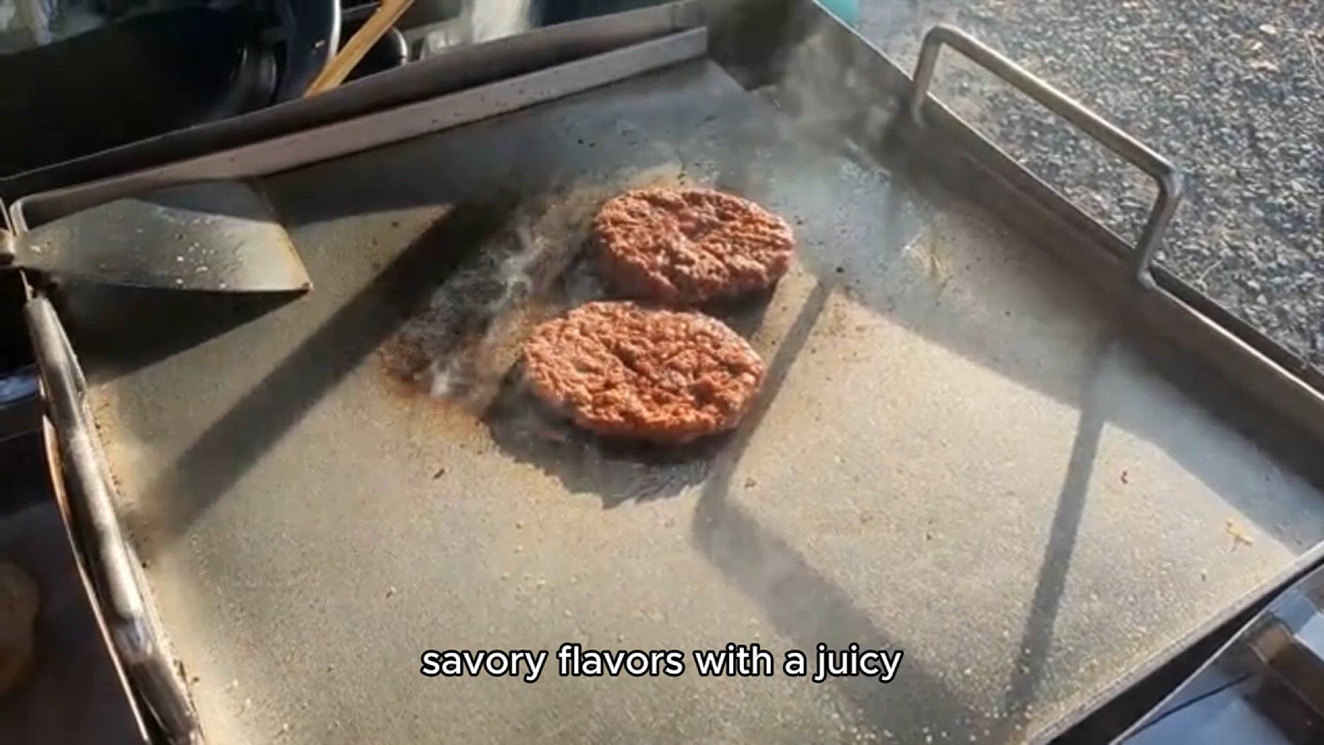 Video thumbnail for Korean bbq inspired burger