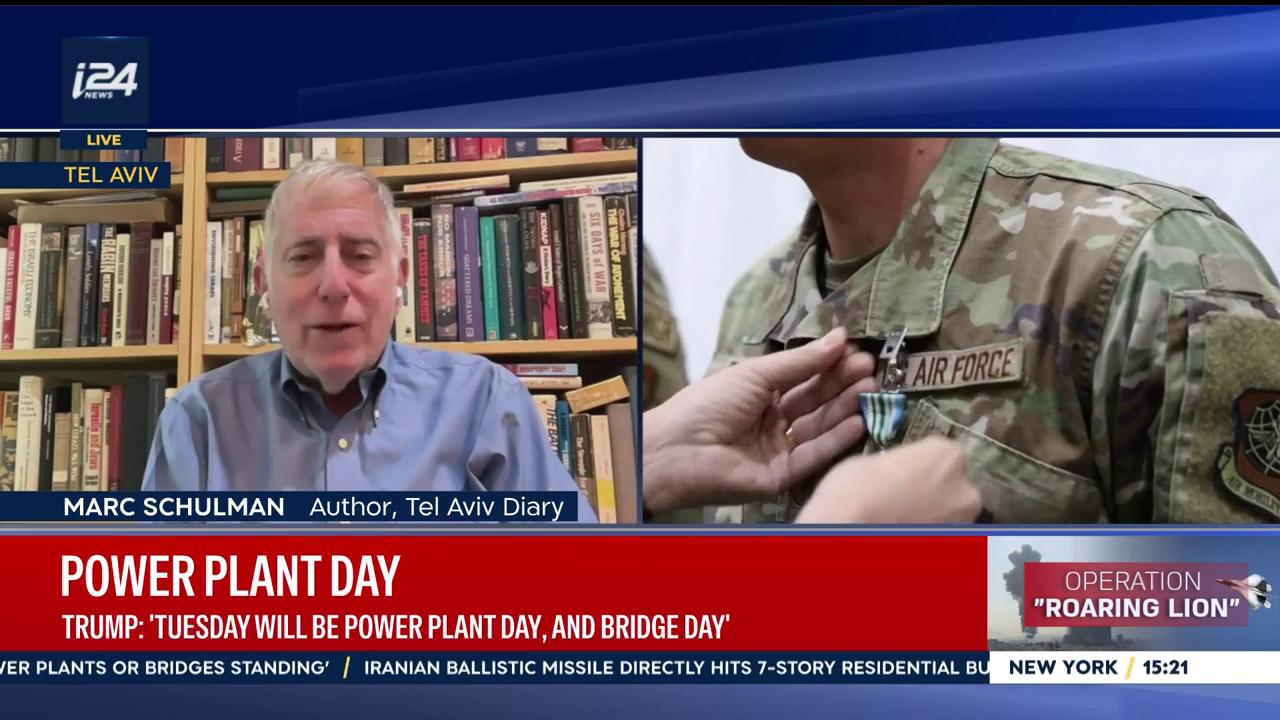 Video thumbnail for Trump says he believes he can get a deal with Iran by Monday