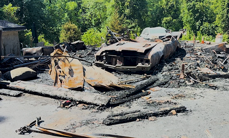 Video thumbnail for Montebello homeowner says family escaped safely but car destroyed in house fire