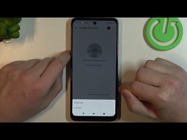 Video thumbnail for How To Install & Join Google Classroom on the MOTOROLA Moto E40
