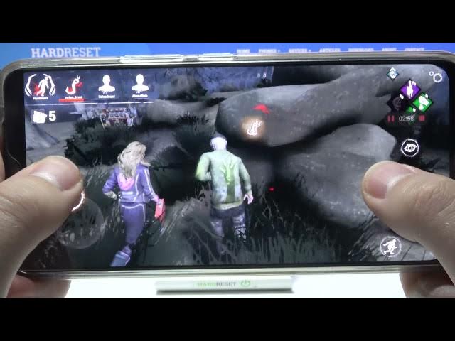 Video thumbnail for Dead by Daylight Gameplay in VIVO V20 – The Best Multiplayer Horror Game