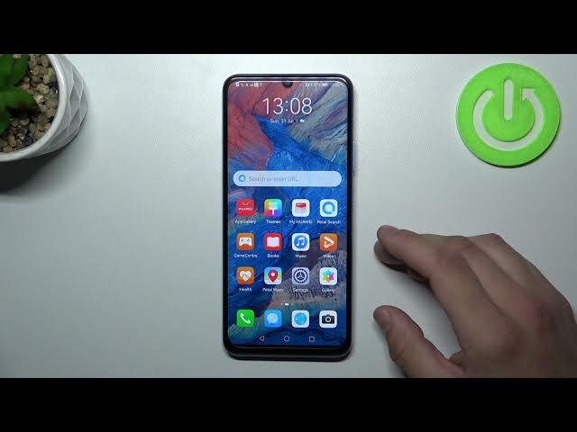 Video thumbnail for How to Connect Wired Headphones to the HUAWEI Nova Y70