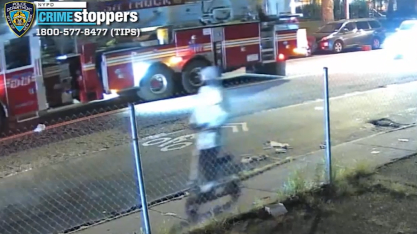Video thumbnail for Gunman on the run after double shooting in Soundview