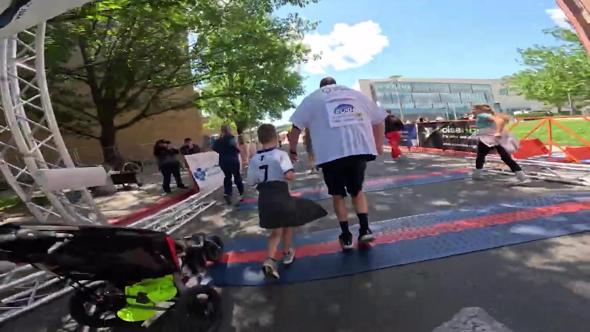 Video thumbnail for Most t-shirts worn during a marathon