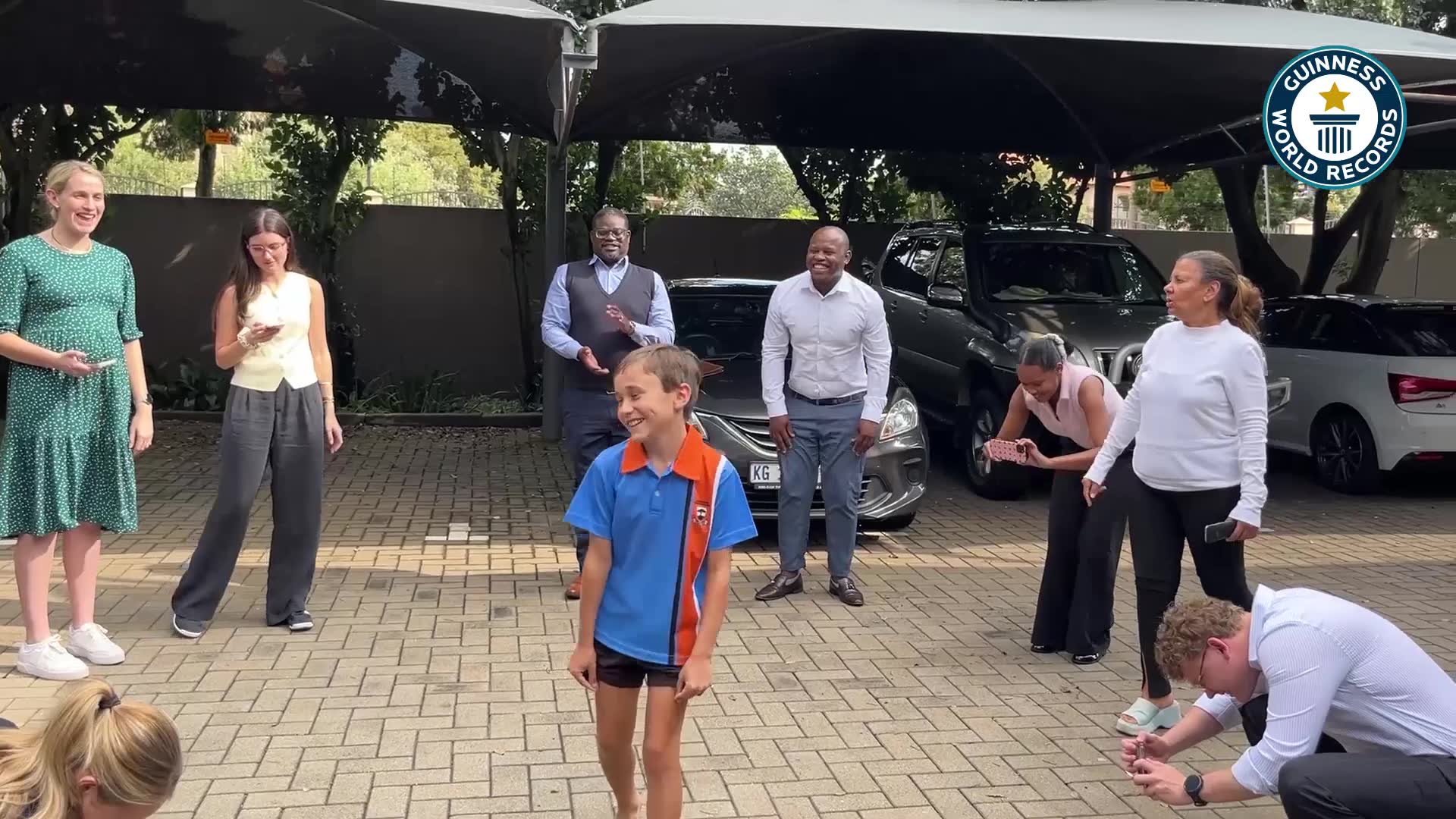 Video thumbnail for Most hops on one foot in one minute - 208 by Willem Delport