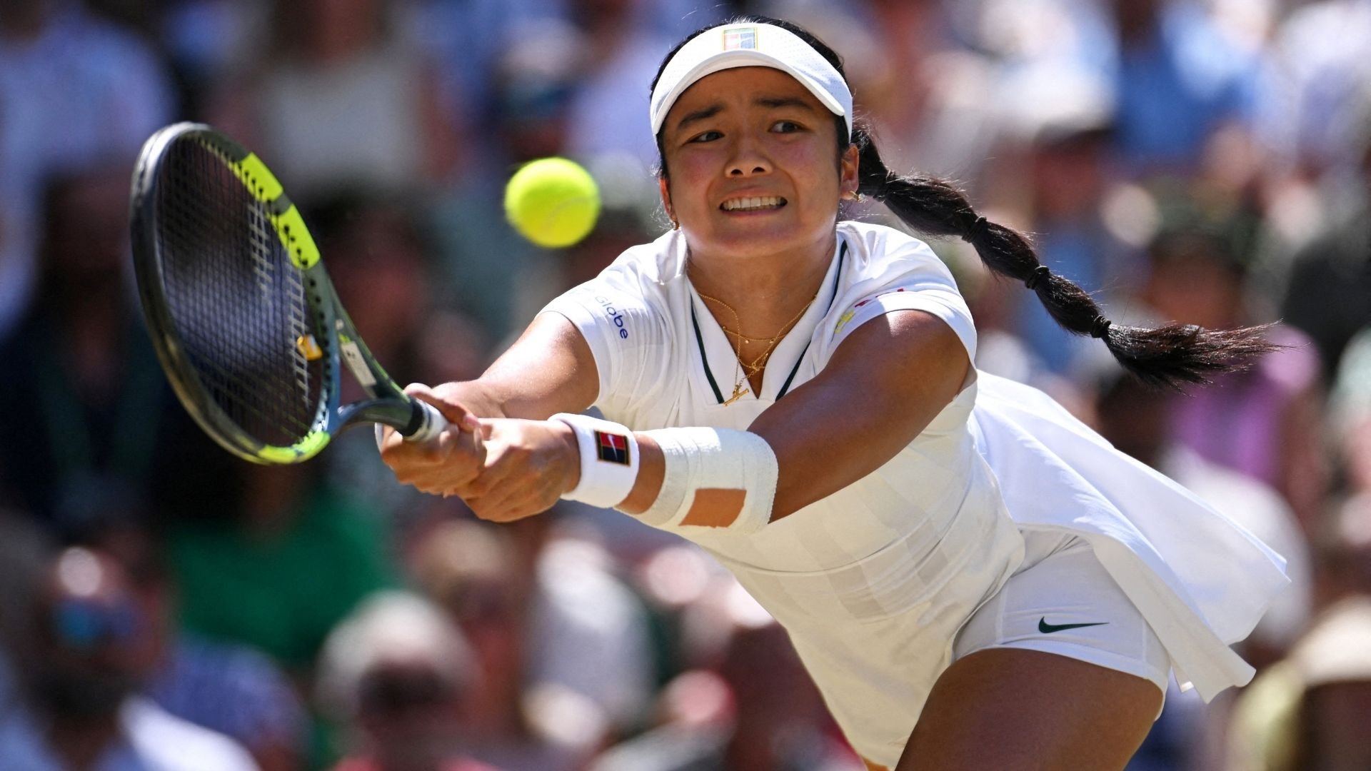 Video thumbnail for Alex Eala’s Wimbledon run sparks tennis boom in the Philippines
