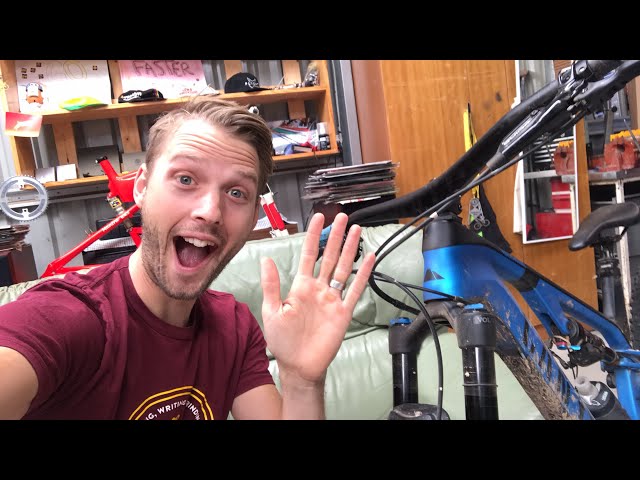 Video thumbnail for Crazy Carbon Handlebars & More! | Singletrack Fresh Goods Down Under Ep.4