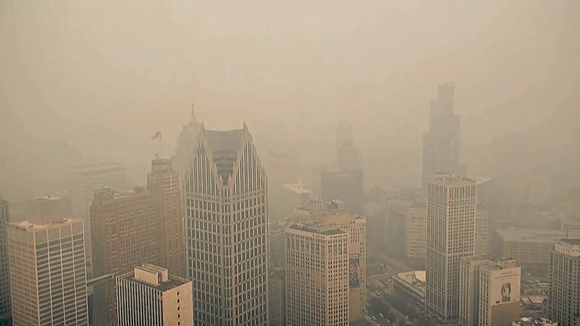 Video thumbnail for Canada wildfires: Smoke blankets Toronto and spreads across US as crisis grows