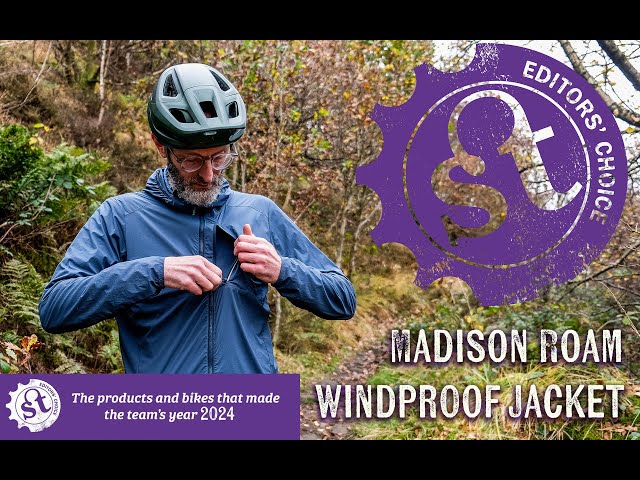 Video thumbnail for Editor's Choice 2024 - Benji's Madison Roam Windproof Jacket