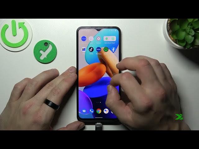 Video thumbnail for How to Connect Pendrive to VIVO Y35