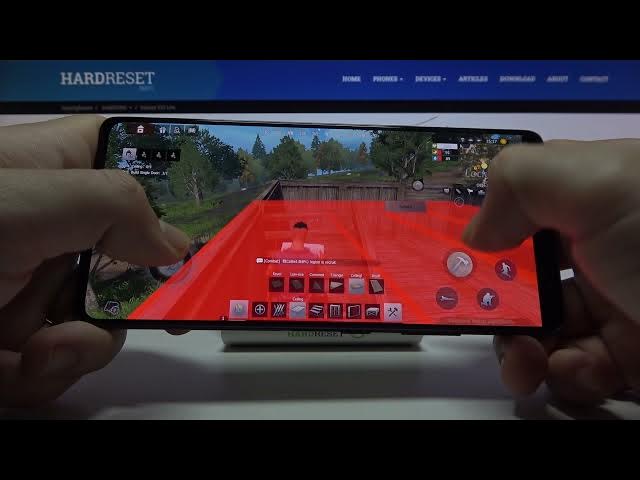 Video thumbnail for Samsung Galaxy S10 Lite - Last Island Of Survival Game Review