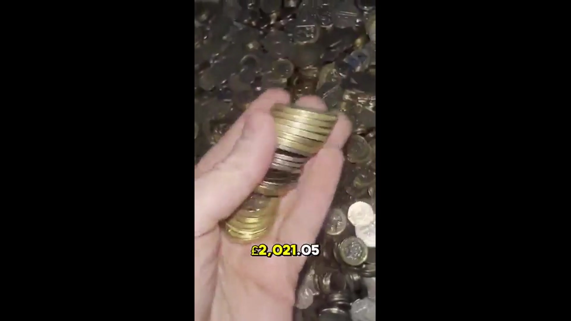 'Video thumbnail for Money Making Meg: vending machine business weekly income revealed'