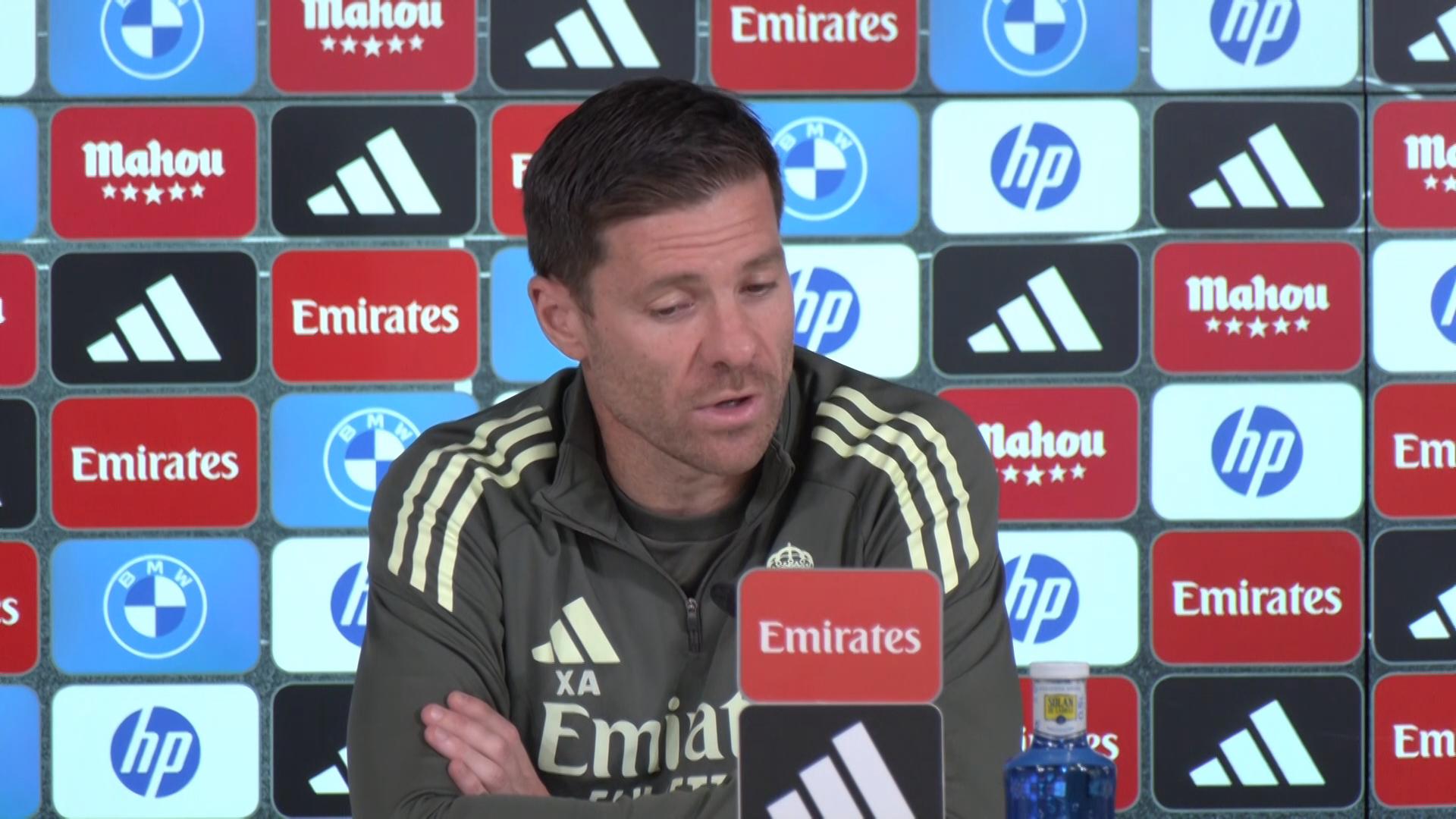 'Video thumbnail for 'I'm very happy with them' - Alonso plays down Bale concerns over players' egos'