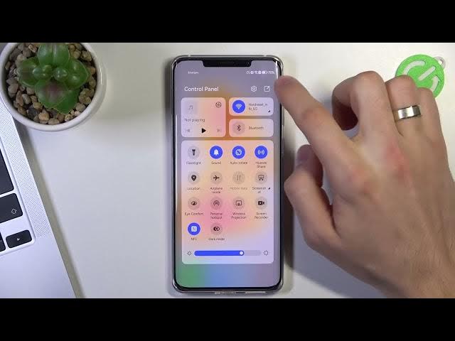 Video thumbnail for How to improve battery life on Huawei Mate 50 Pro / Make battery resillient