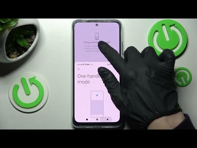 Video thumbnail for How to Enter the One Handed Mode on the POCO M5S
