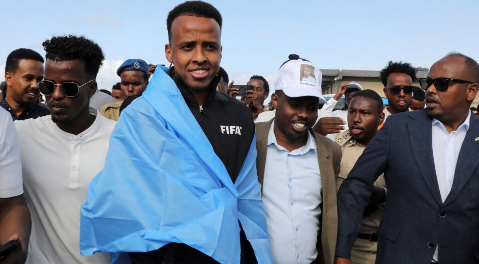 Video thumbnail for Somali World Cup referee Omar Artan welcomed home as hero after US entry denial