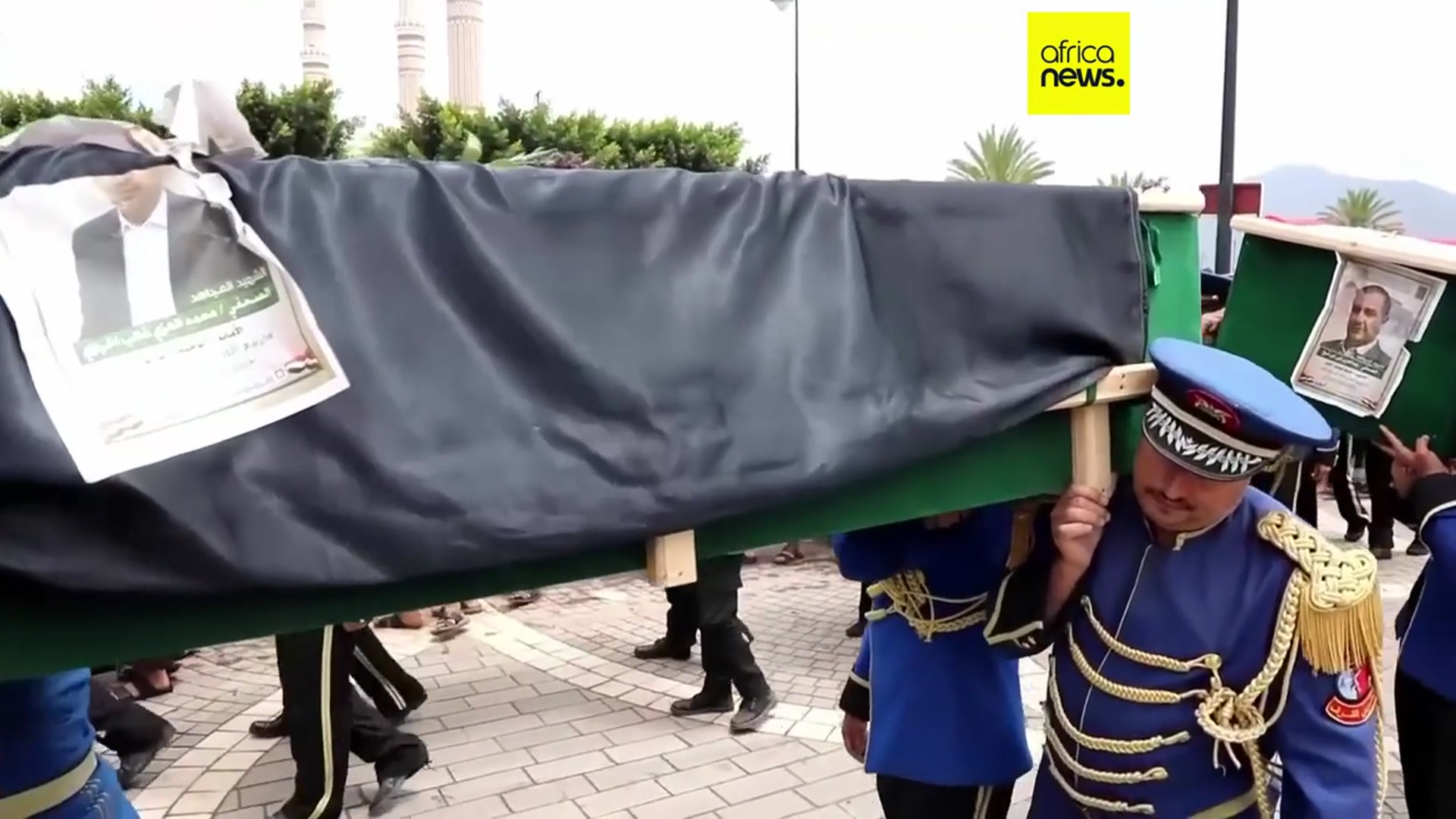 'Video thumbnail for Hundreds attend funeral services for 31 journalists killed by Israeli strikes on Yemen'