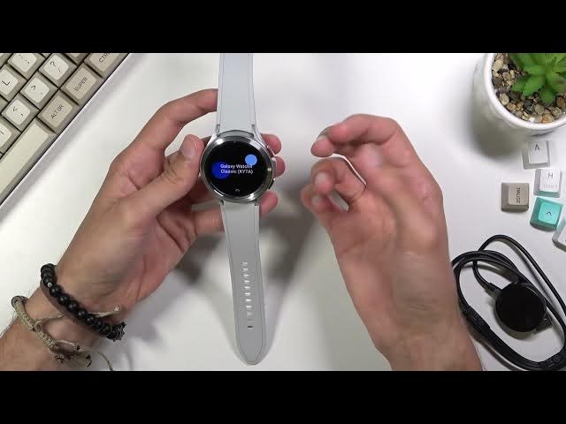 Video thumbnail for Unboxing of SAMSUNG Galaxy Watch4 – Quick Review & First Impression