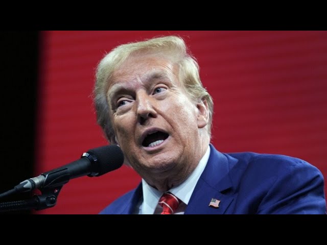 Video thumbnail for Trump Stuns Crowd - Makes Shocking Retirement Announcement