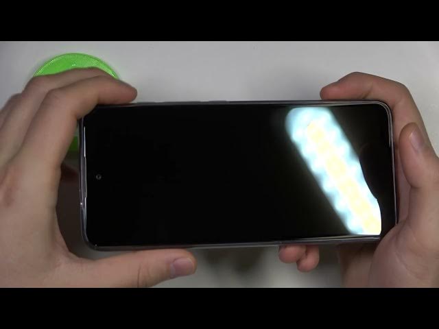 Video thumbnail for Does MOTOROLA Moto G60s Come With Screen Protector