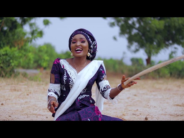 Video thumbnail for Hauwayarfulani Ba,agane gwani......