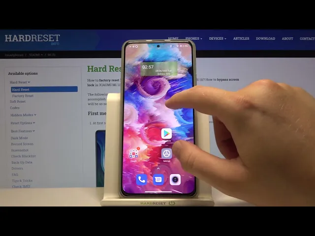 Video thumbnail for How to Enable / Disable Google Feed in XIAOMI MI 11i