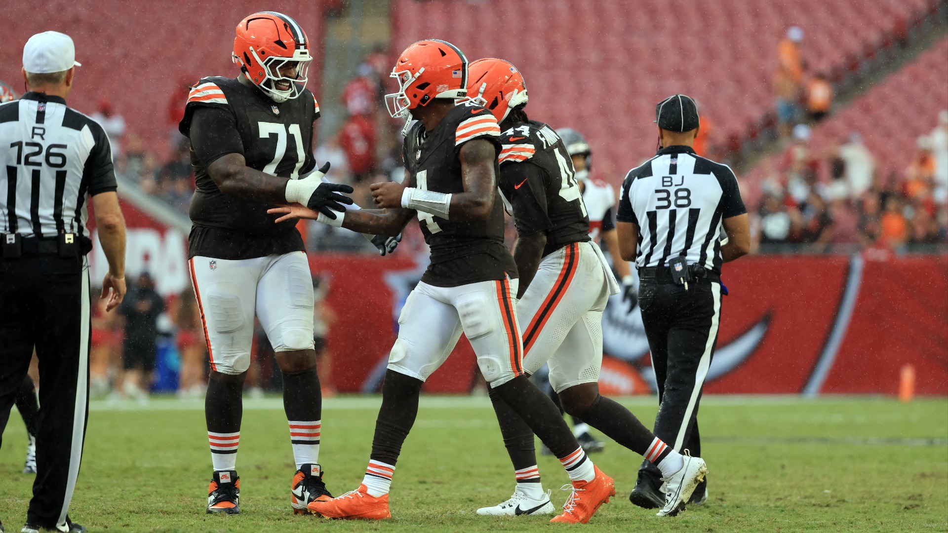 Video thumbnail for Browns Triumph Over Buccaneers in Surprising Week 2 Matchup