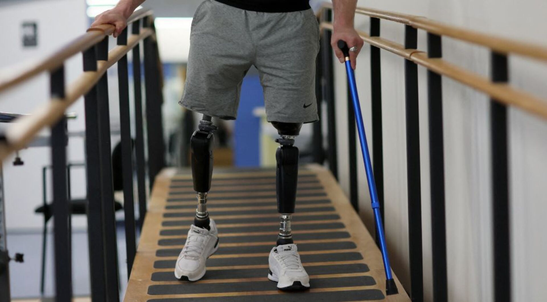 Video thumbnail for Ukrainian amputee veterans oppose territorial concessions to Russia in potential peace deal