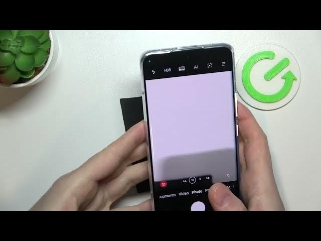 Video thumbnail for How to Make Macro Photos on XIAOMI 13 Pro? - Camera Macro Mode