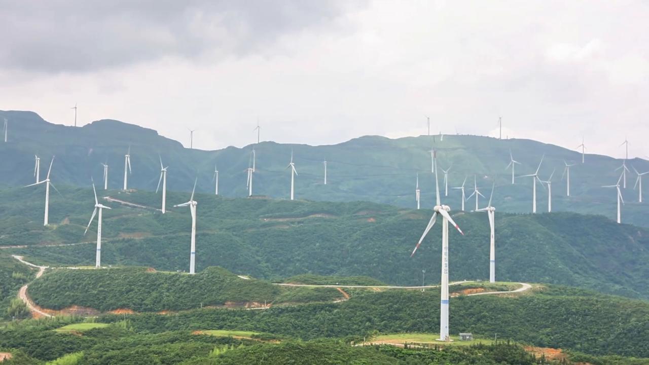 Video thumbnail for China: Qiuping Wind Farm 2.