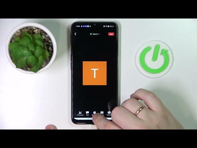 Video thumbnail for How to Raise Hand in Zoom App - Lift the Hand in the Zoom Meeting