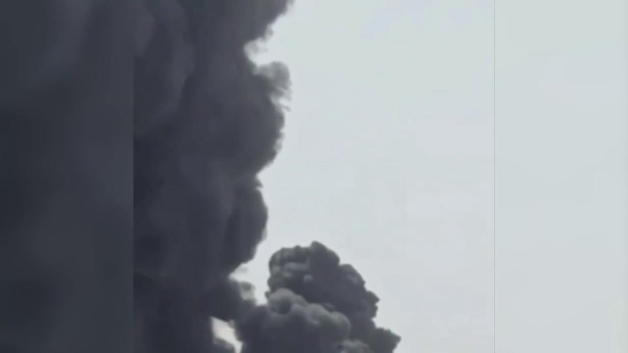 Video thumbnail for Kuwait: Repeated Iranian Attacks Hits Power Station.