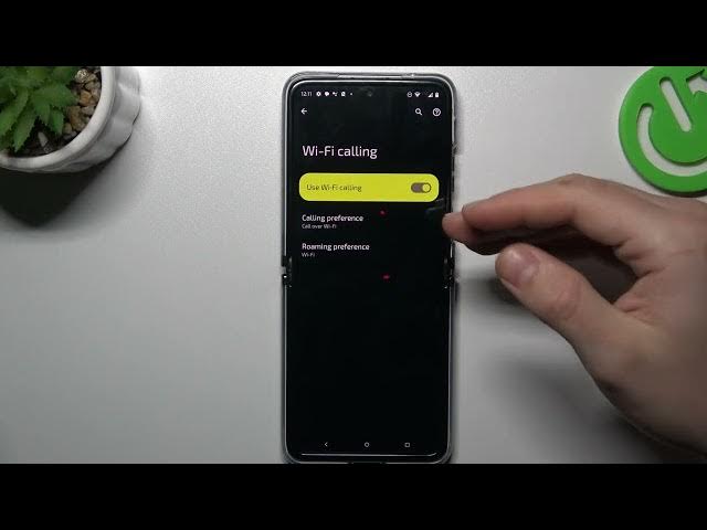 Video thumbnail for How to Turn On the WiFi Calling Feature on MOTOROLA Razr 40 Ultra