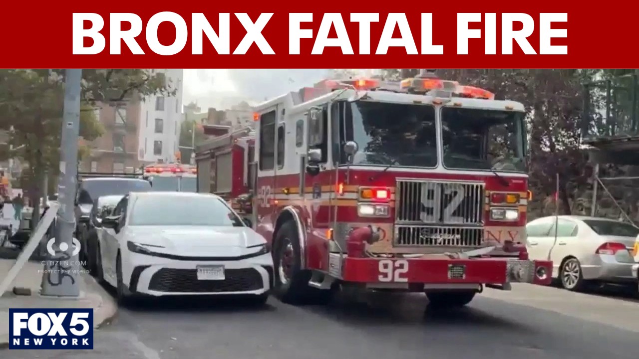 Video thumbnail for Bronx fire leaves 1 dead, 10 injured in Morris Heights