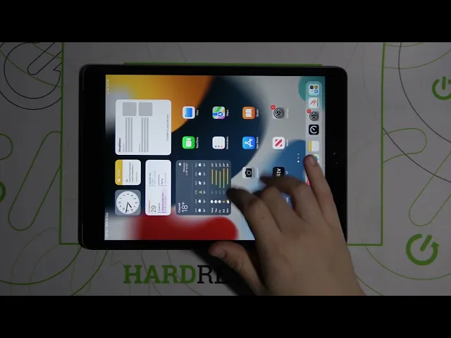 Video thumbnail for iPad 2021 Boot Animation - iPad 9th Gen Starting Screen