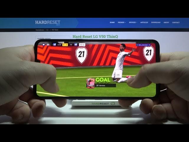 Video thumbnail for Gameplay of FIFA Mobile on LG V50 ThinQ – Efficiency Test