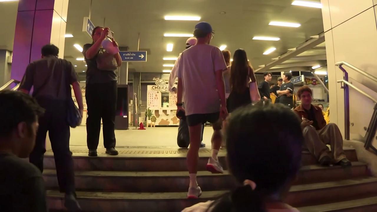 Video thumbnail for Thailand: 22 of 63 injured in Bangkok pub fire in critical condition: governor.
