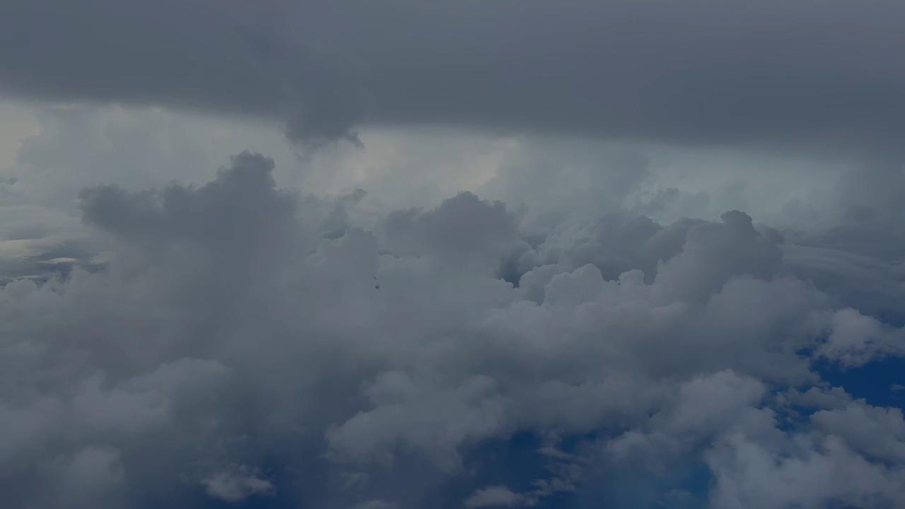 Video thumbnail for US: Hurricane Hunters Sweep Low Over Mississippi After Tropical Storm Edouard Mission.