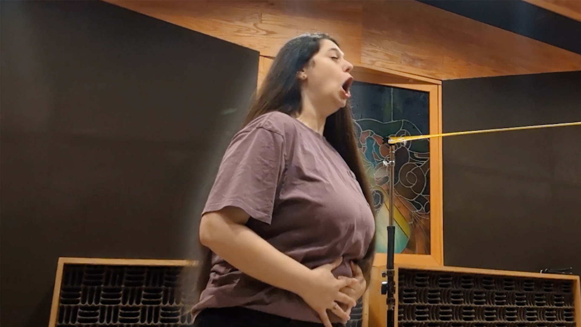 Video thumbnail for Loudest burp (female) - 108 decibels by Kimberly Winter
